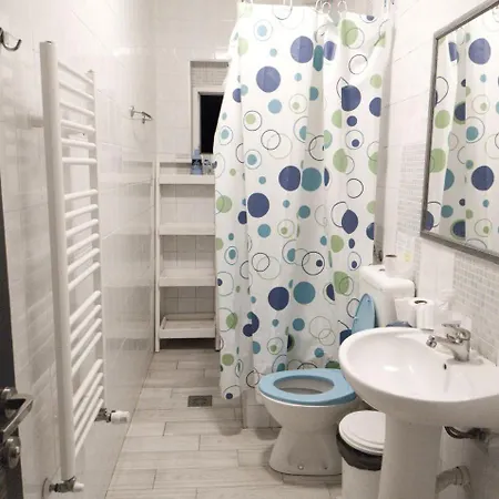 Hostel High House