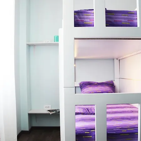 Hostel High House