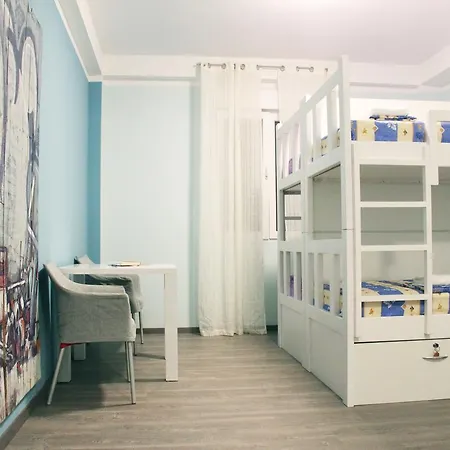 Hostel High House