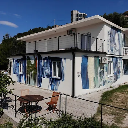 High House Hostel